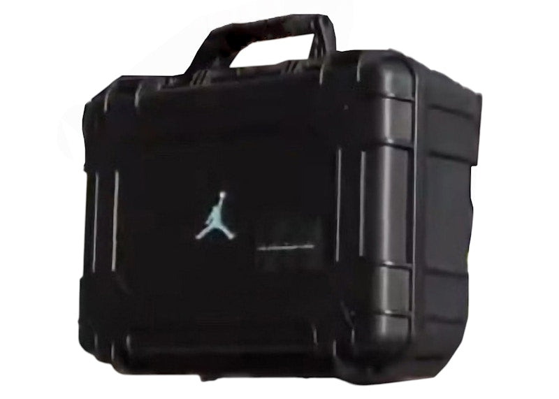 Jordan 11 Retro Gamma Blue (Footlocker Special Box) (2025)