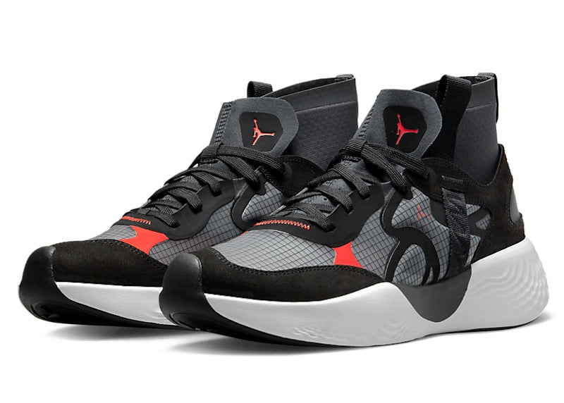 Jordan Delta 3 Mid Black Chile Red