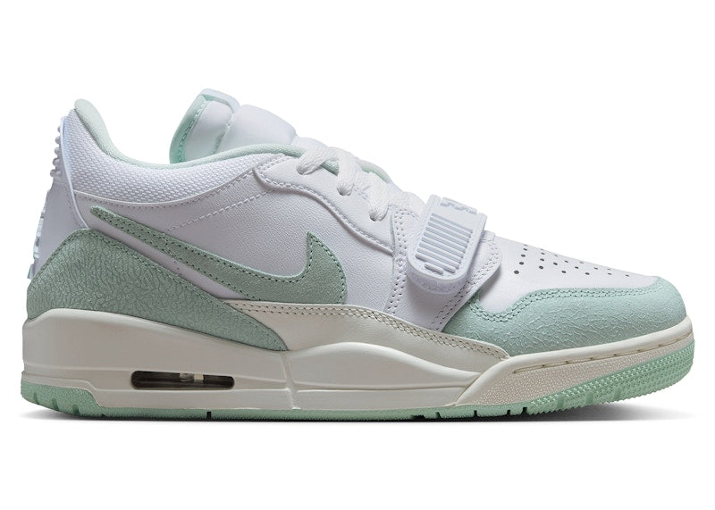 Jordan Legacy 312 Low White Sail Igloo (Women's)