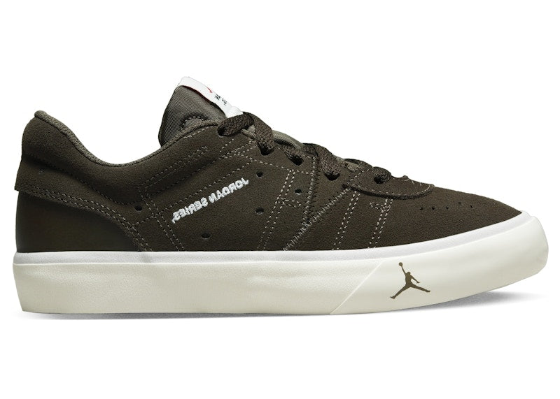 Jordan Series Dark Chocolate University Red White Sail (GS)