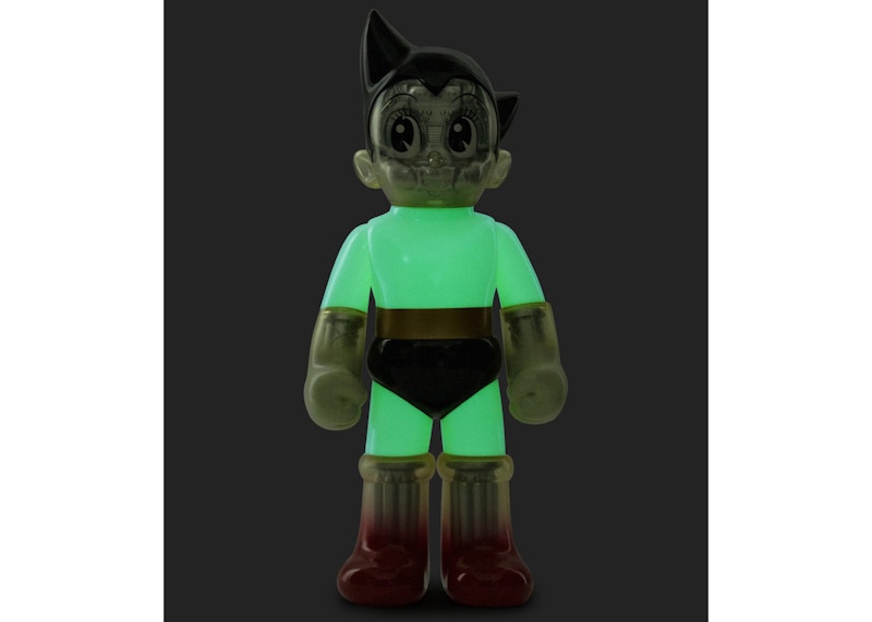 Astro Boy Big Scale Limted Figure Glow