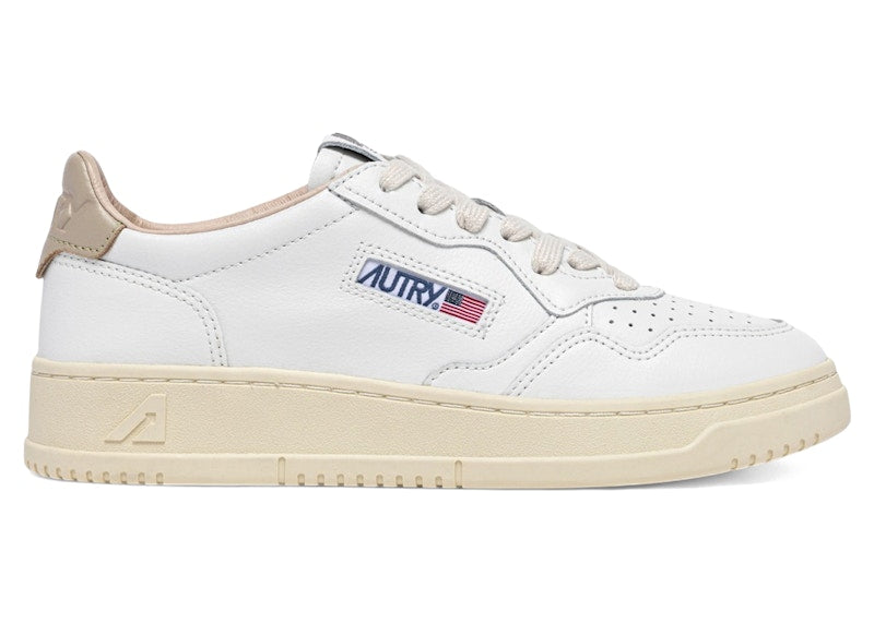 Autry Medalist Leather Low White Tidal Foam (Women's)
