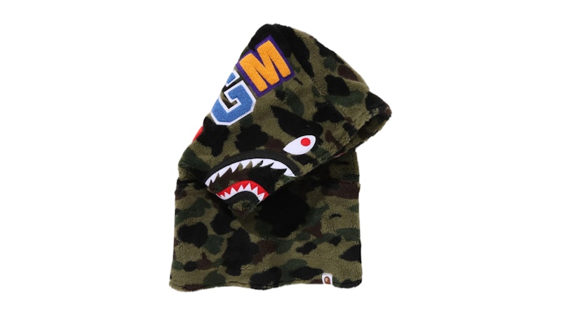 BAPE 1st Camo Shark Boa Snood Green