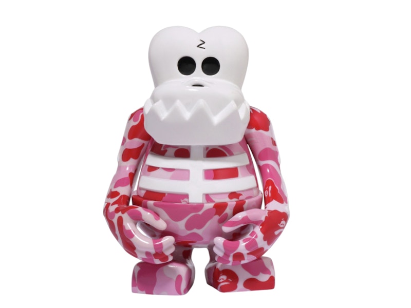 BAPE Bounty Hunter Skull-Kun Special Figure Pink