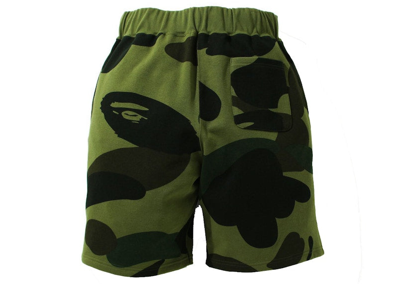 BAPE Giant 1st Camo Wide Fit Sweat Shorts Green