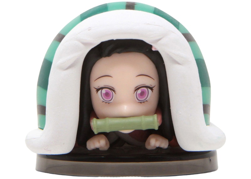 Banpresto Demon Slayer Kimetsu No Yaiba World Nezuko Kamado Collection II 8 Under Blanket Nezuko Figure Green