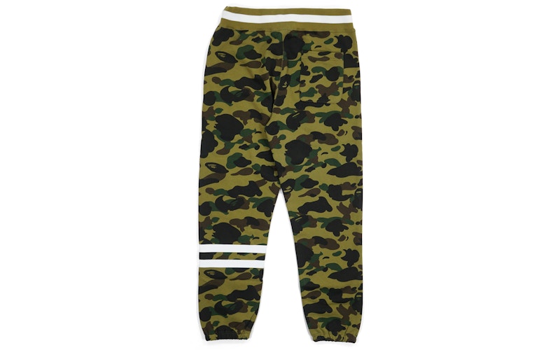 BAPE 1st Camo 93 Border Sweatpants Green