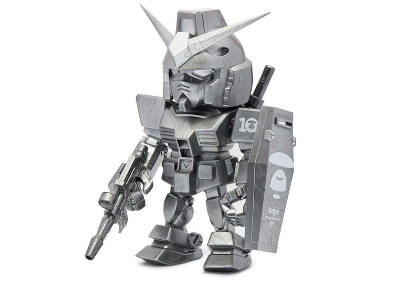 BAPE AAPE x Bandai RX-78-2 Gundam Figure