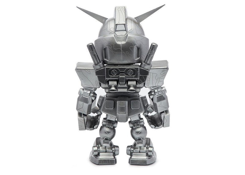 BAPE AAPE x Bandai RX-78-2 Gundam Figure