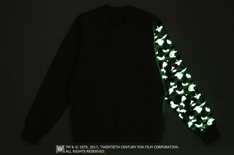 BAPE Alienmilo & Alien Queen Crewneck Black