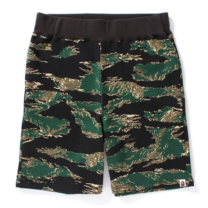 BAPE Tiger Camo Sweat Shorts Shorts Green