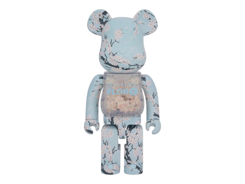 Bearbrick Flor@ Sakura 1000%