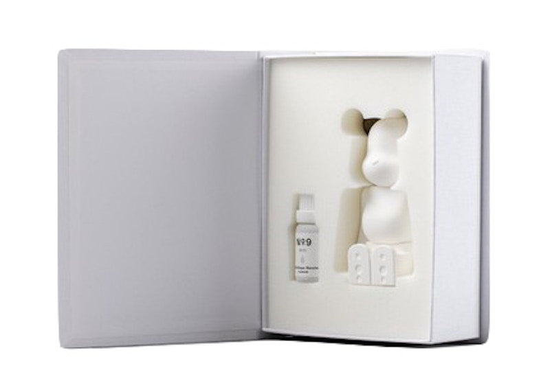 Bearbrick x Medicom Aroma Ornament No.9 Galaxy Figure Gold