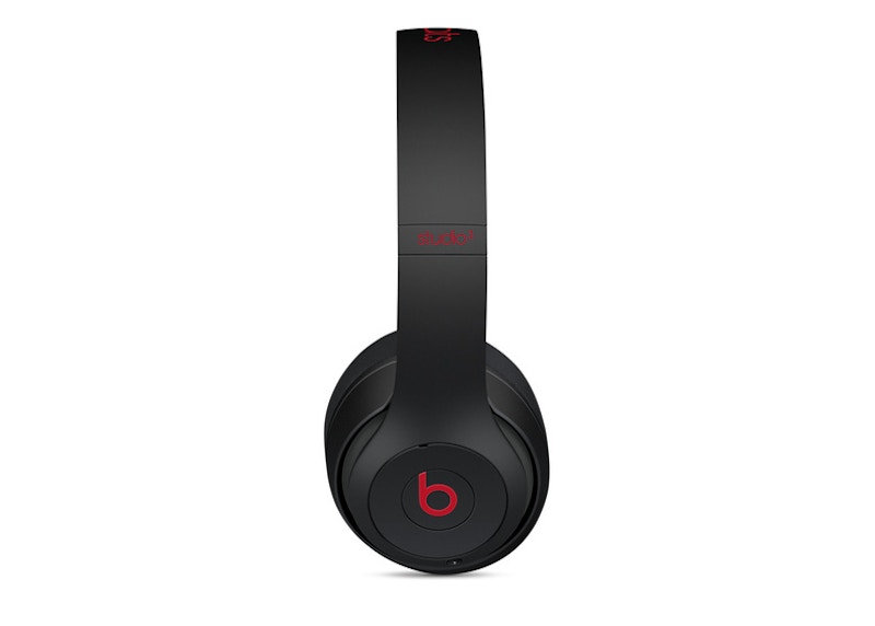Beats Studio3 Wireless Over-Ear Headphones Decade Collection MX422LL/A Defiant Black/Red