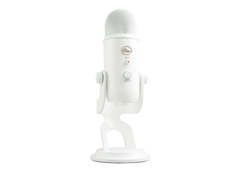 Blue Yeti Professional Multi-Pattern USB Condenser Microphone 988-000104 White