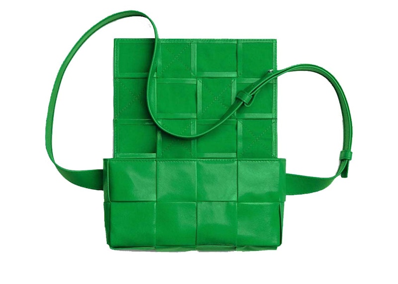 Bottega Veneta Cassette Belt Bag Mini Intreccio Parakeet