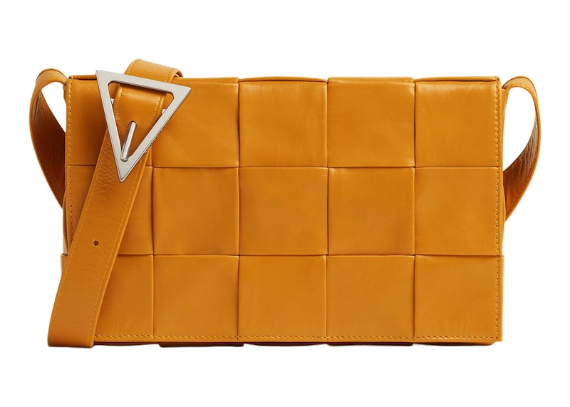 Bottega Veneta Cassette Intreccio Crossbody Bag Medium Cob