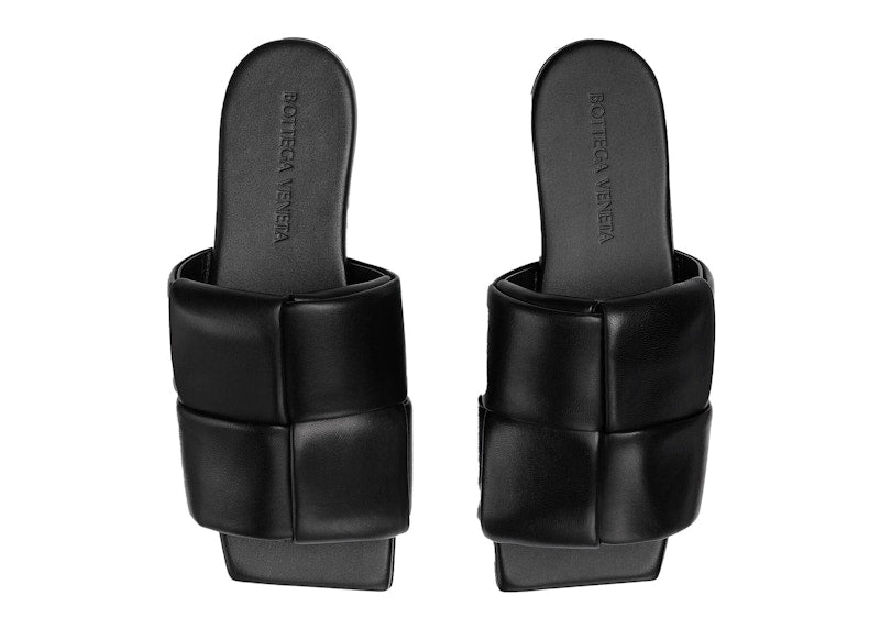 Bottega Veneta Flat Sandal Black Leather