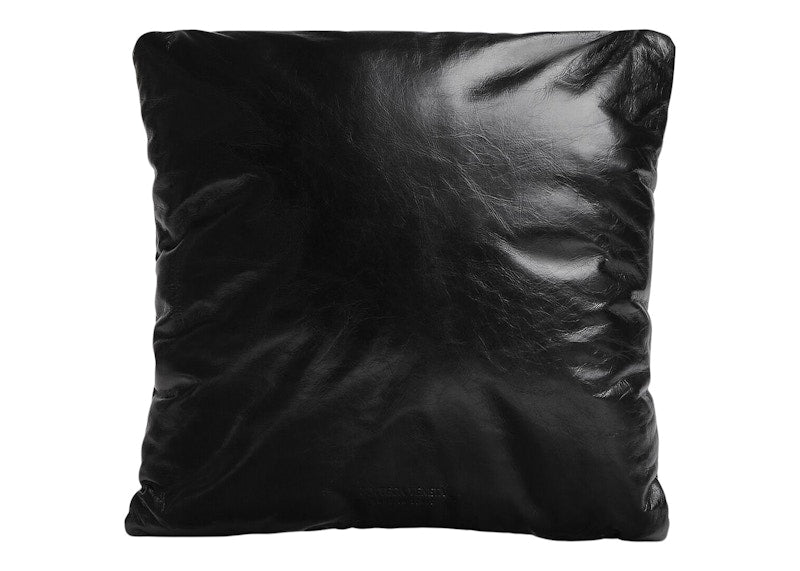 Bottega Veneta Pillow Puffy Pouch Black