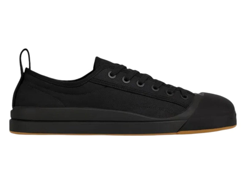 Bottega Veneta Stylish Skateboarding Low Top Black (Women's)