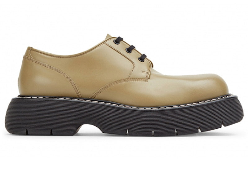 Bottega Veneta The Bounce Swell Lace Up Shoe Beige Black