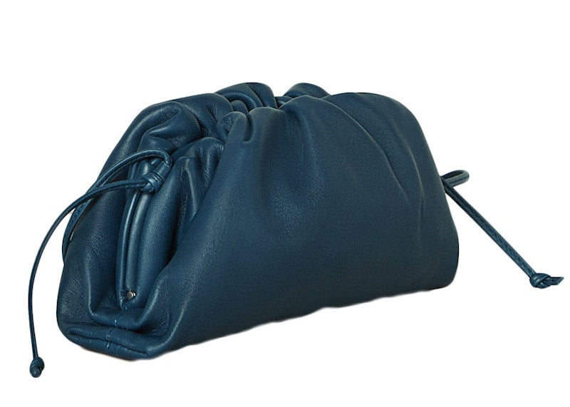 Bottega Veneta The Pouch 20 Butter Calf Deep Blue