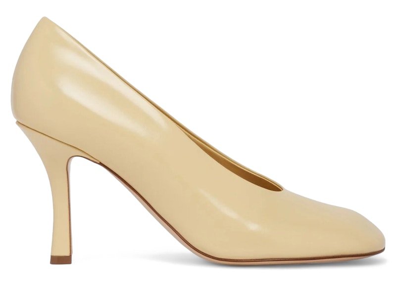 Burberry Round-Toe Slip-On Pumps Daffodil (Women's)