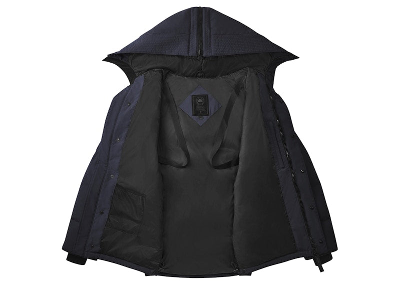Canada Goose Black Label Wedgemount Parka Navy