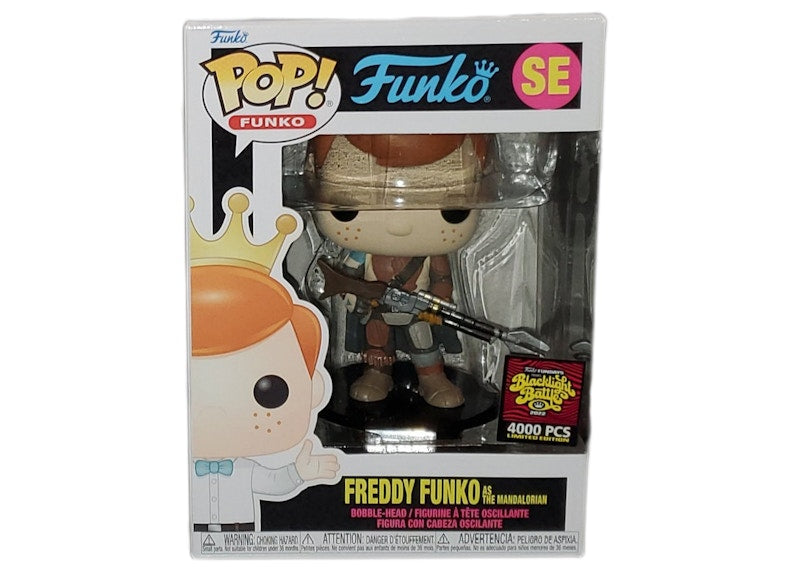 Funko Pop! Fundays Box of Fun Blacklight Battle Freddy Funko As The Mandalorian SE (LE 4000)