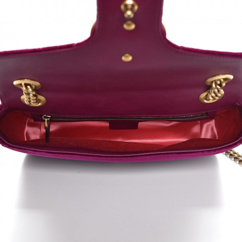 Gucci GG Marmont Crossbody Matelasse Small Rubin