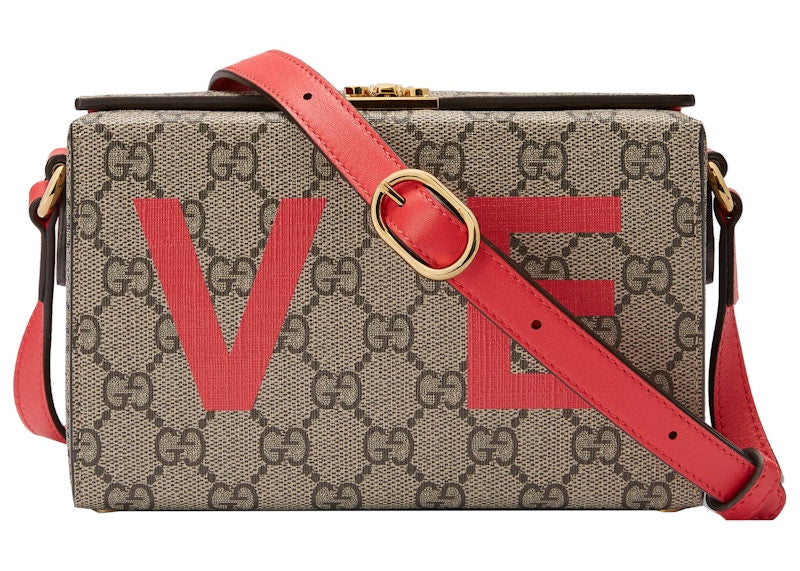 Gucci Valentine's Day Mini Bag GG Supreme Beige/Ebony
