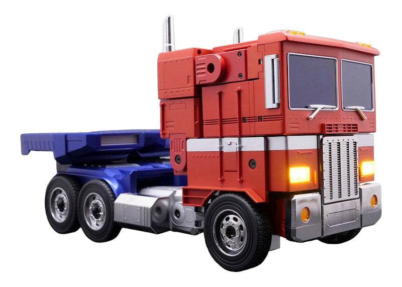 Hasbro Transformers Optimus Prime Auto-Converting Robot Flagship Collectors Edition Action Figure