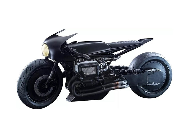 Hot Toys The Batman Batcycle 1/6th Scale Action Figure