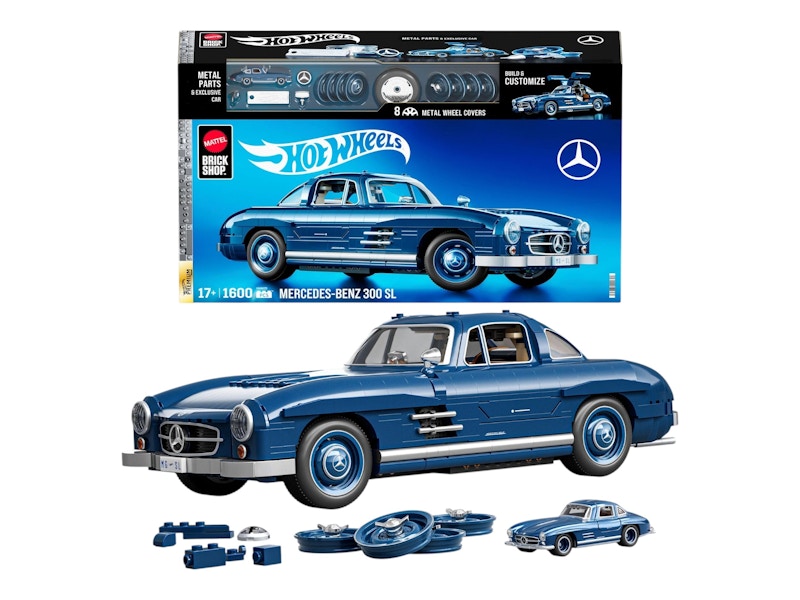 Hot Wheels Brick Shop Mercedes-Benz 300 SL Building Set