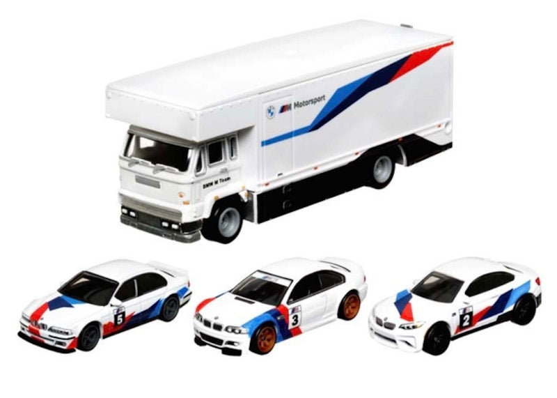 Hot Wheels Premium BMW Display Diecast Collection 4-Pack 1:64