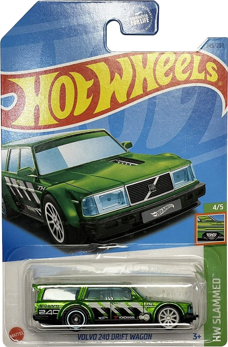 Hot Wheels Super Treasure Hunt 2023 Volvo 240 Drift Wagon Green