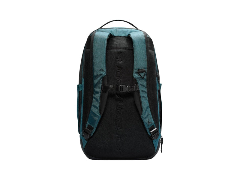 Jordan Sport 32.9L Backpack Oxidized Green