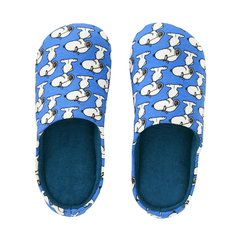 KAWS x Uniqlo x Peanuts Snoopy Room Shoes Light Blue