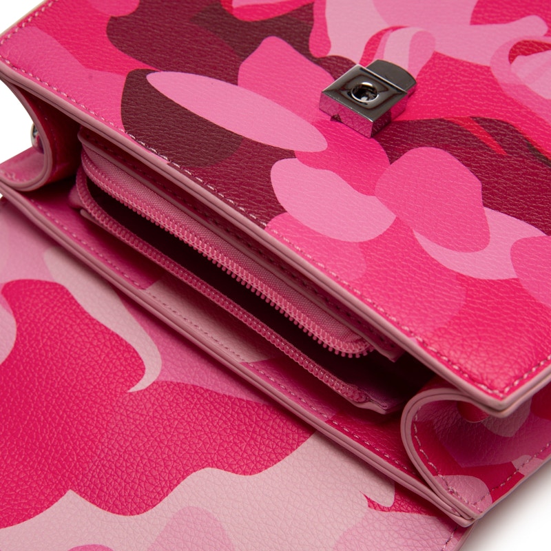 KidSuper Kissing Bag Pink