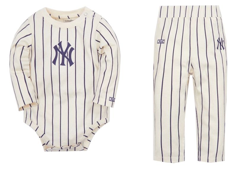 Kith Kids Baby & MLB for New York Yankees Gift Set Sandrift