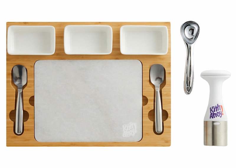 Kith Treats Chips Ahoy! Ice Cream Sandwich Maker Kit White