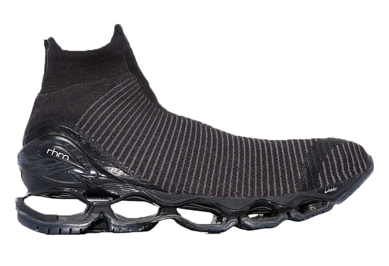 Mizuno rhrn Black Striped Knit