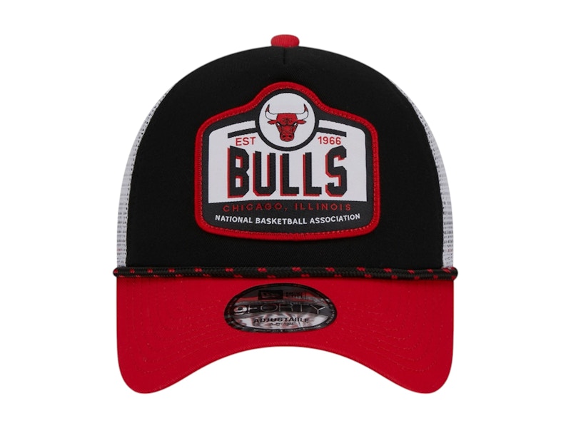 NBA Chicago Bulls New Era A-Frame 9Forty Trucker Hat Black/Red