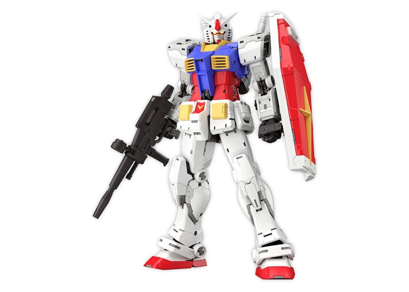 Bandai Namco Gundam 1/144 RG RX-78-2 Gundam 2.0 Model Kit Figure (2024)