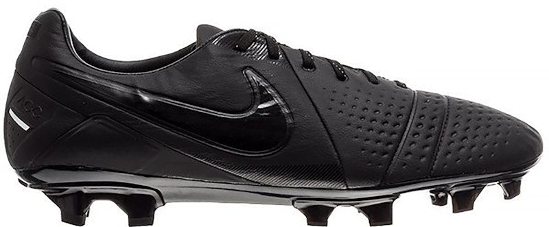 Nike CTR360 Maestri III FG Lights Out