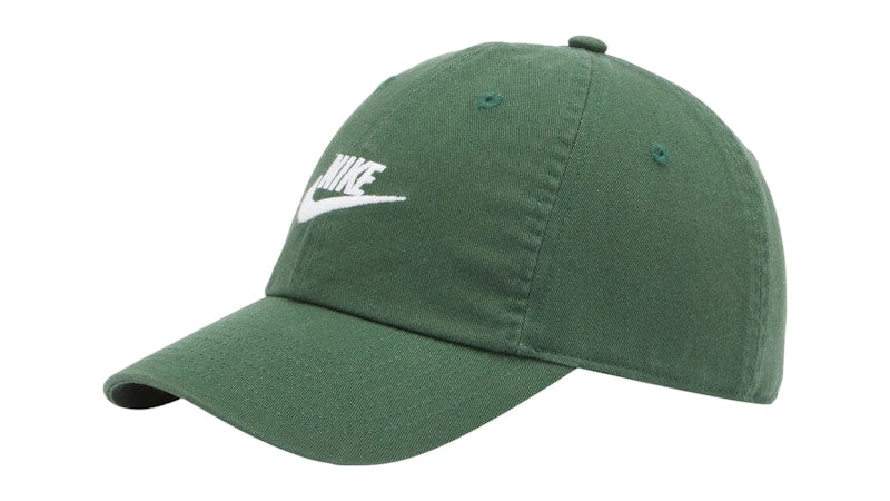 Nike Club Futura Swoosh Cap Fire/White