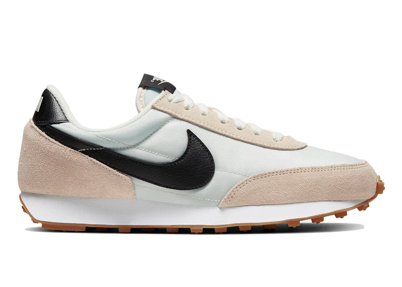 Nike Daybreak Pale Ivory Spruce Aura (Women's)