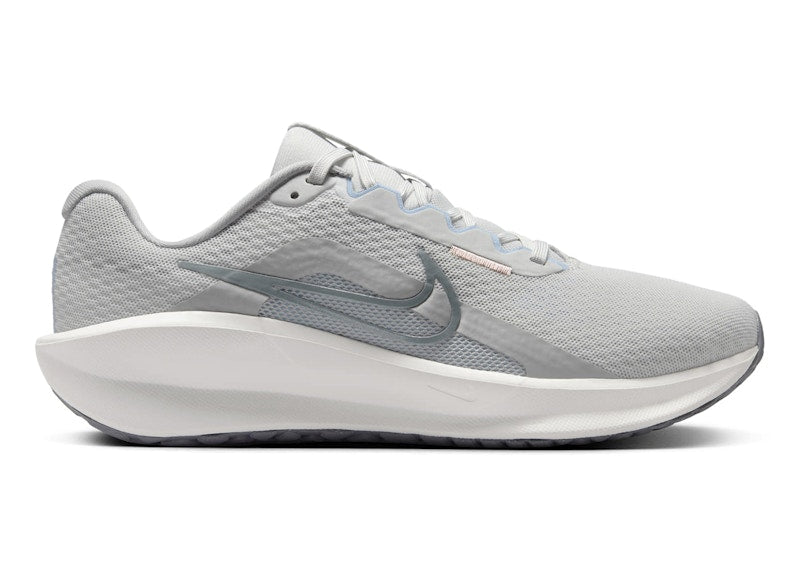 Nike Downshifter 13 Photon Dust Light Smoke Grey Summit White Metallic Pewter (Women's)
