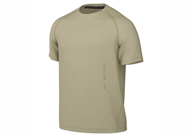 Nike Dri-Fit ADV A.P.S. T-shirt Beige