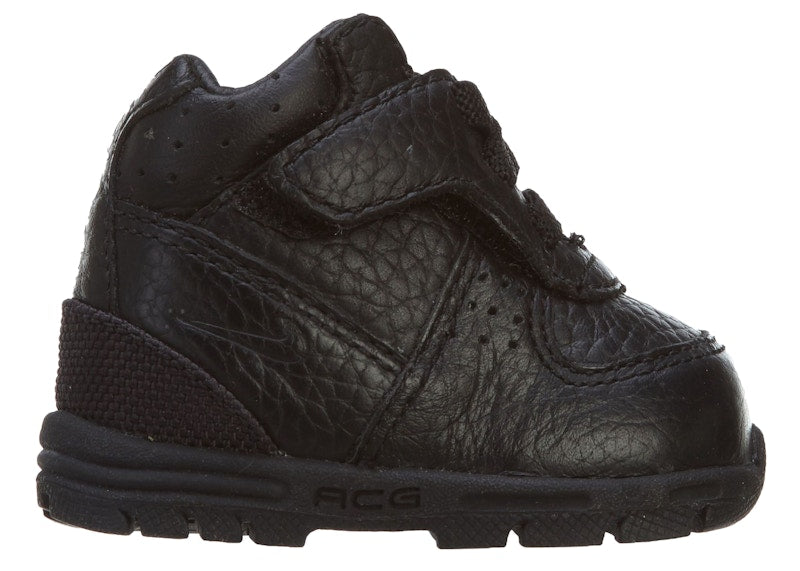 Nike First Goadome Triple Back (I)